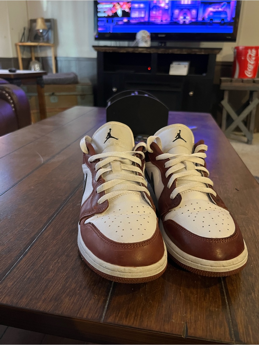 Air Jordan 1 in Dark Pony - Picture 2 of 6